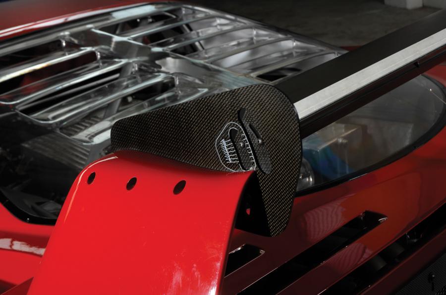  Ferrari F40 LM 1990 года  (фото 3 из 19)